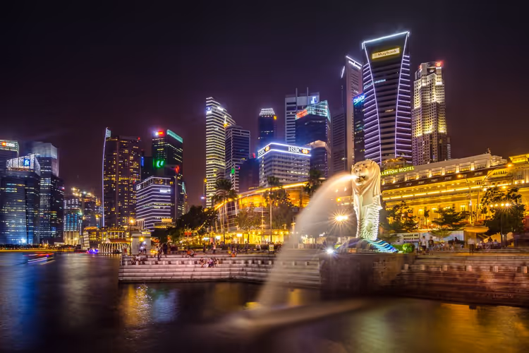 Marina Bay ve Singapur gökdelenleri