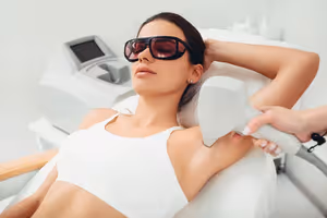 Epilazione laser: quante sedute servono e come scegliere lo studio