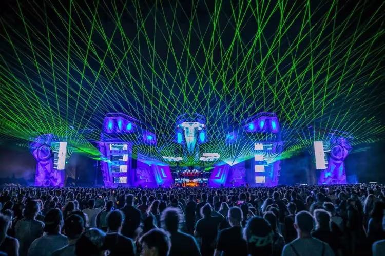 Wo sind die besten Partys: ein Leitfaden für Musikfestivals 2023